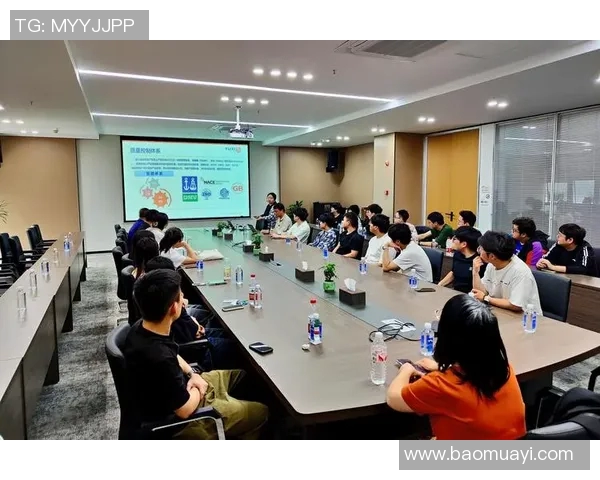 对话周敏：回顾我的足球生涯与未来展望的深度交流