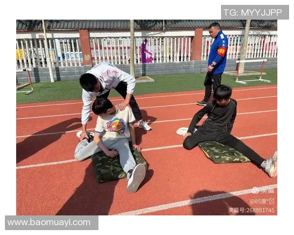 成都足球队心理素质提升之路:从比赛到训练的全方位探讨与实践 成都足球队心理素质提升之路:从比赛到训练的全方位探讨与实践