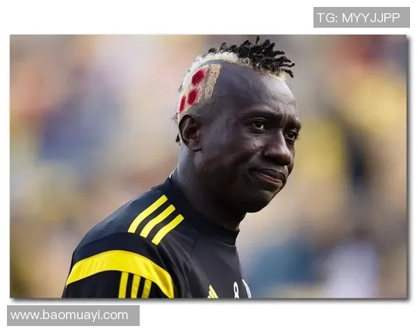 足球明星们的独特发型风格与个性展示探秘 足球明星们的独特发型风格与个性展示探秘