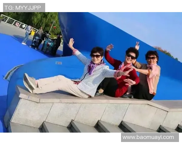 足球明星同框合影分享快乐时光朋友圈瞬间记录精彩瞬间与友谊的美好回忆 足球明星同框合影分享快乐时光朋友圈瞬间记录精彩瞬间与友谊的美好回忆